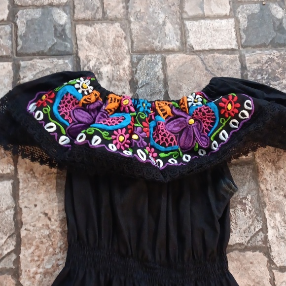 Girls Mexican Embroidered Dress - Picture 3 of 5